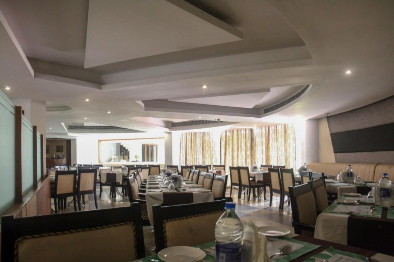 Fabhotel White Dammar Thiruvananthapuram Exterior photo